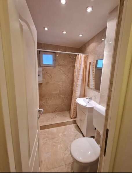 Drumul Taberei, Favorit